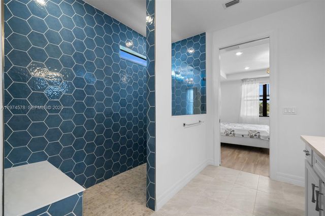 2715 Primrose Pl, Oakland Park, FL 33309