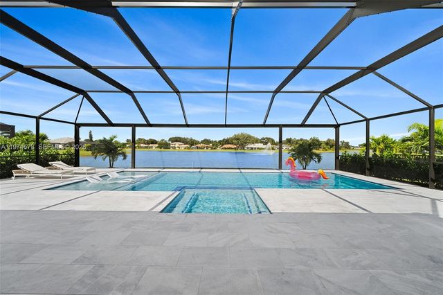 2715 Primrose Pl, Oakland Park, FL 33309