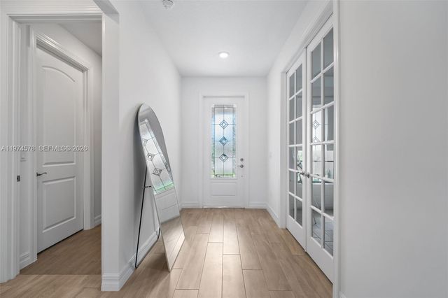 2715 Primrose Pl, Oakland Park, FL 33309