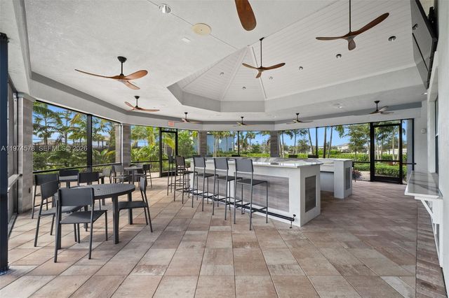 2715 Primrose Pl, Oakland Park, FL 33309