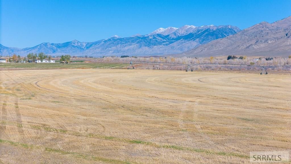 Image 19 of property listing at TBD Sunset Drive, Arco, ID 83213