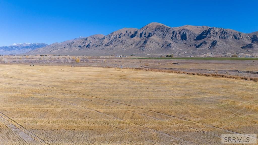 Image 3 of property listing at TBD Sunset Drive, Arco, ID 83213