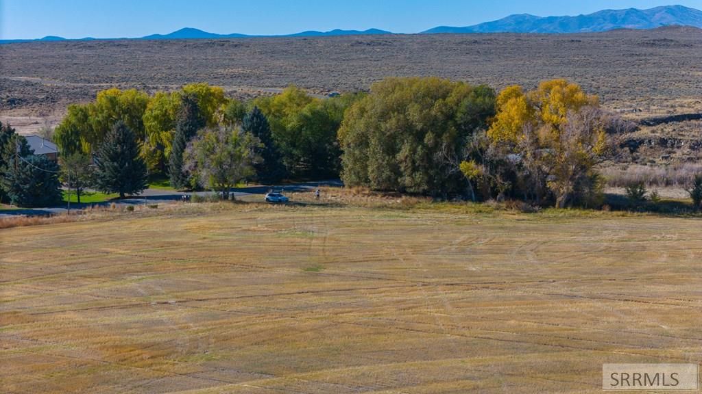 Image 9 of property listing at TBD Sunset Drive, Arco, ID 83213