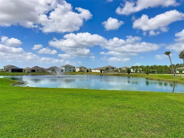 5209 SONG SPARROW TERRACE, Palmetto, FL 34221