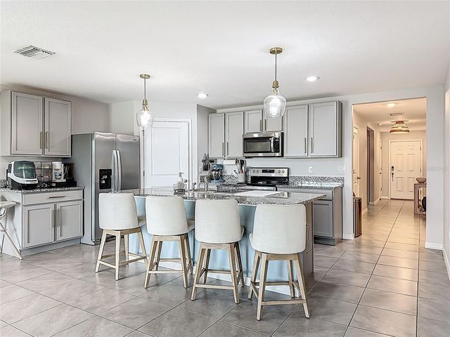 5209 SONG SPARROW TERRACE, Palmetto, FL 34221