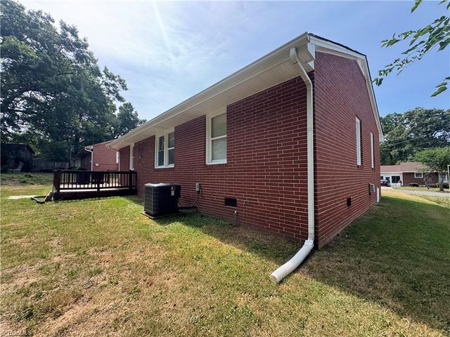 937 Glencoe Street, Winston-salem, NC 27107