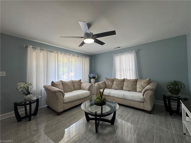 937 Glencoe Street, Winston-salem, NC 27107