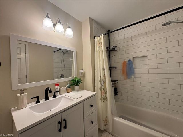937 Glencoe Street, Winston-salem, NC 27107
