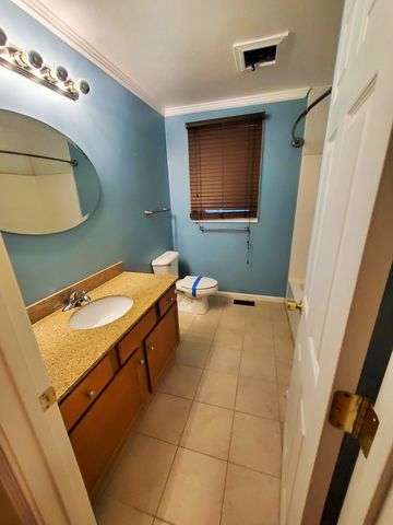 90 Central 002, East Bridgewater, MA 02333