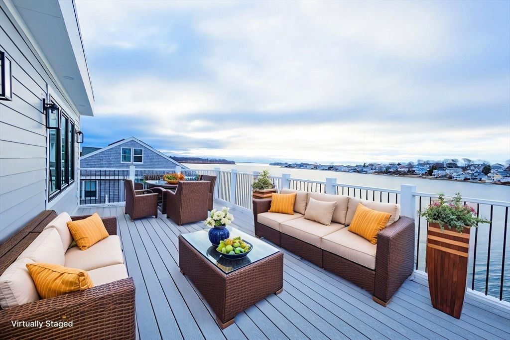 121 Bay Street B, Hull, MA 02045