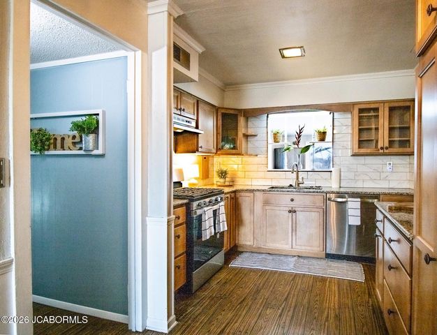 1510 ST. MARYS, Jefferson City, MO 65109