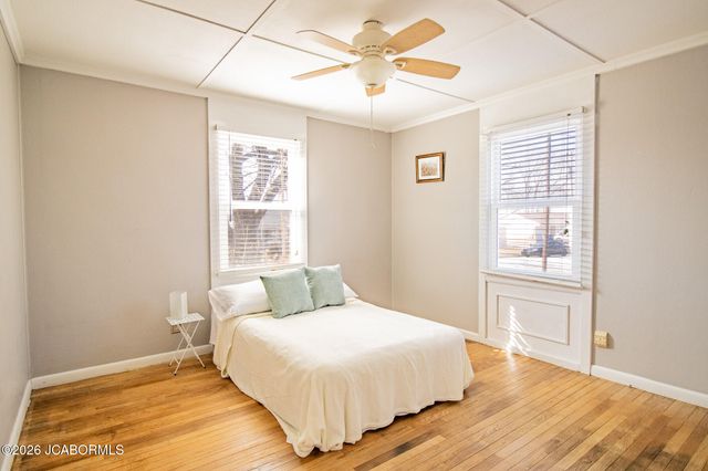 1510 ST. MARYS, Jefferson City, MO 65109