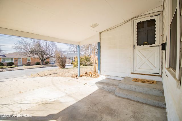 1510 ST. MARYS, Jefferson City, MO 65109