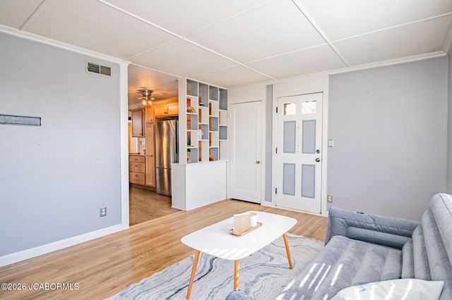 1510 ST. MARYS, Jefferson City, MO 65109