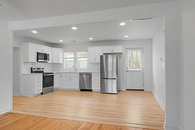 207 Trivers Drive, Moncks Corner, SC 29461