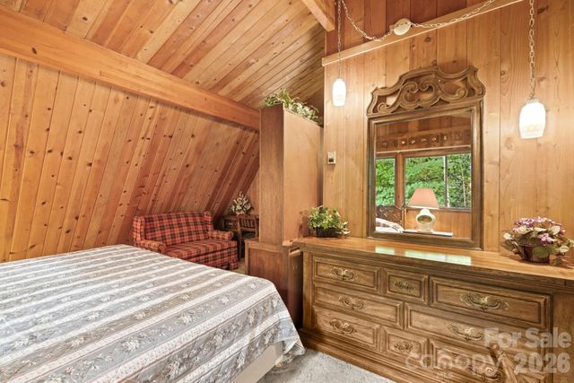 48 Easy Street, Waynesville, NC 28786