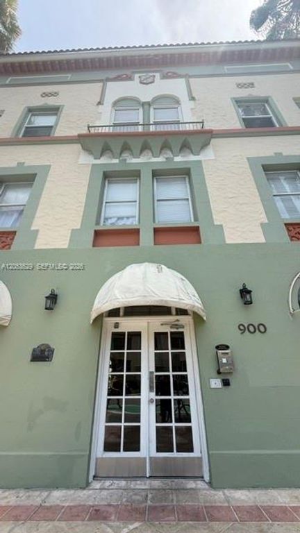 900 16th Street 104, Miami Beach, FL 33139