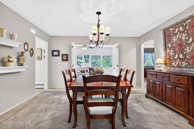 33 Auburn Road, Toms River, NJ 08757