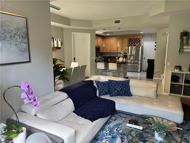 9815 Solera Cove Pointe 106, Fort Myers, FL 33908