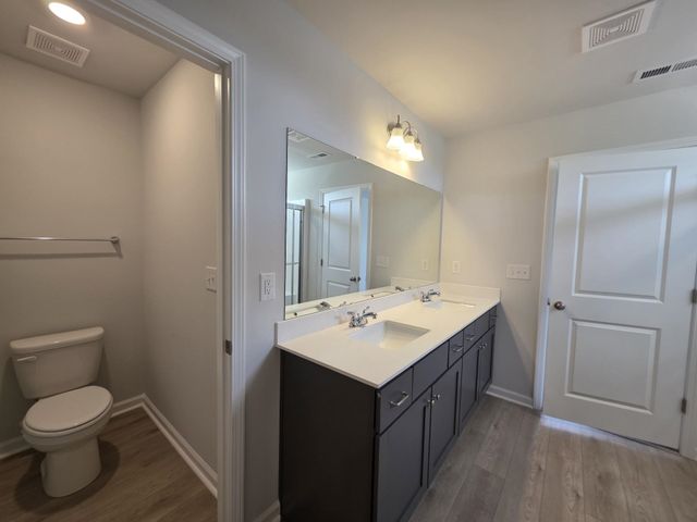 7002 Fairview Falls Drive, Chesnee, SC 29323