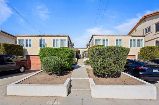 529 E Walnut, El Segundo, CA 90245