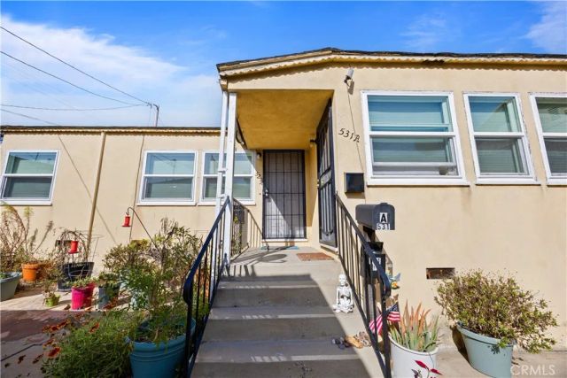 529 E Walnut, El Segundo, CA 90245