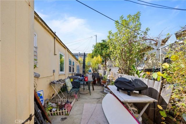 529 E Walnut, El Segundo, CA 90245