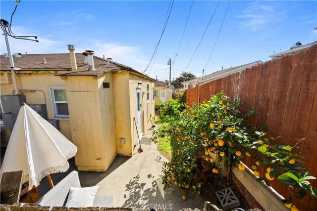 529 E Walnut, El Segundo, CA 90245