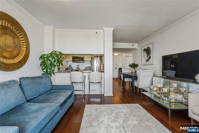 100 Old Palisade Road 3013, Fort Lee, NJ 07024