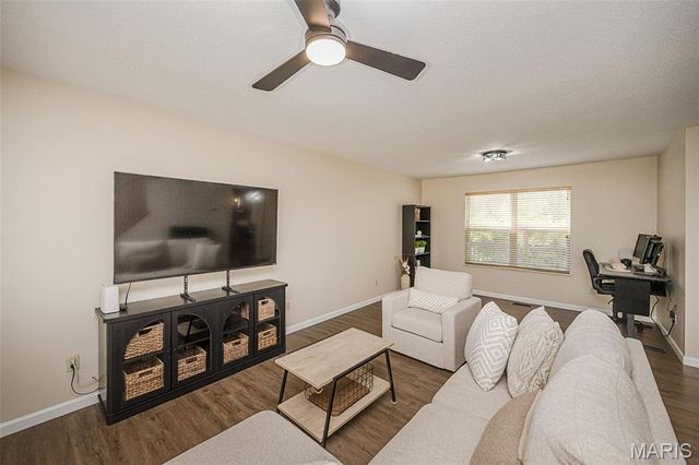 4052 Whitehall Drive, Arnold, MO 63010
