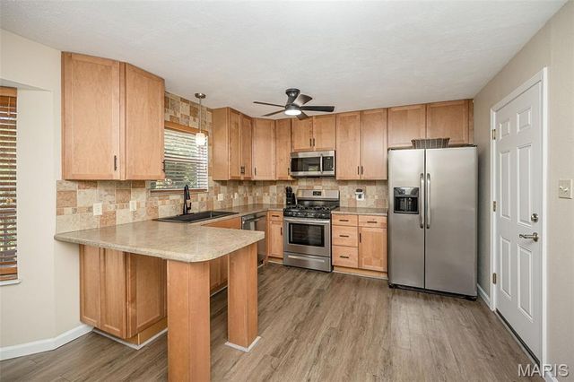 4052 Whitehall Drive, Arnold, MO 63010