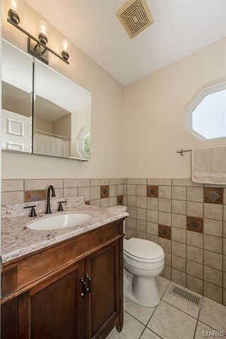 4052 Whitehall Drive, Arnold, MO 63010