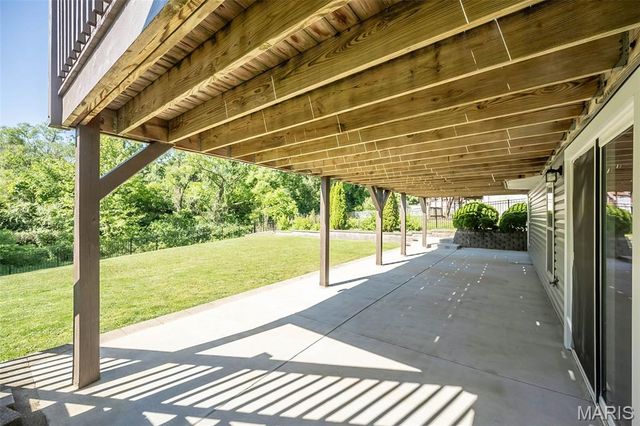 4052 Whitehall Drive, Arnold, MO 63010