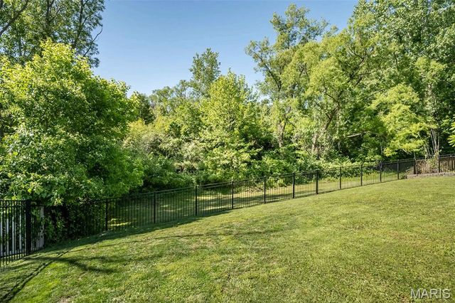 4052 Whitehall Drive, Arnold, MO 63010
