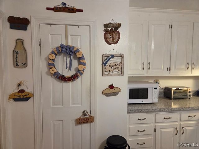 4402 Toccoa Ter, Sandston, VA 23150