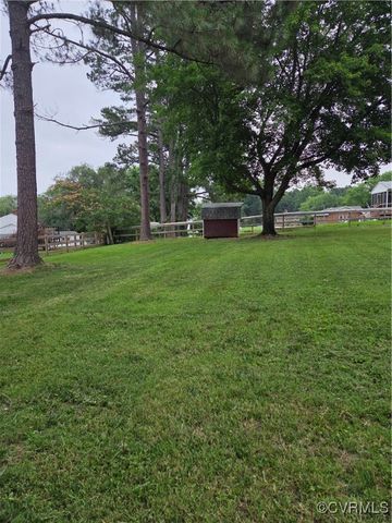 4402 Toccoa Ter, Sandston, VA 23150
