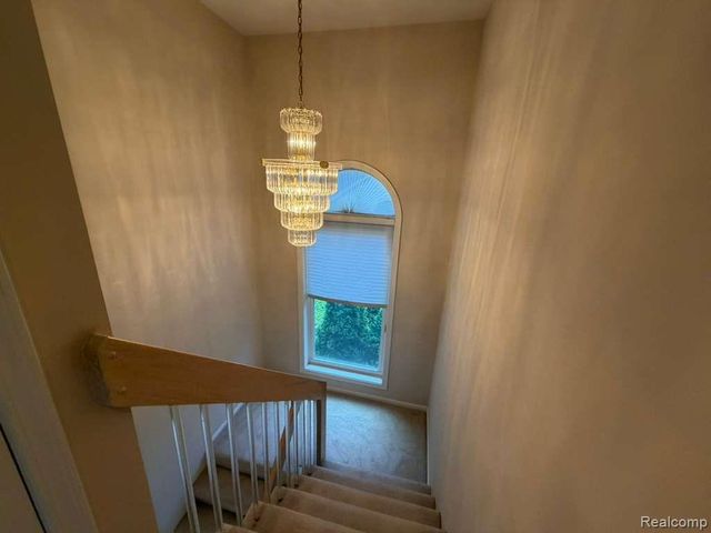 1154 Bluebird Drive, Rochester Hills, MI 48307