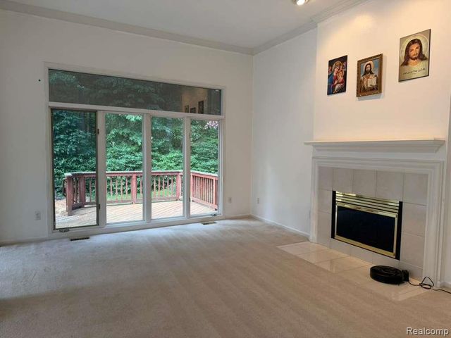 1154 Bluebird Drive, Rochester Hills, MI 48307