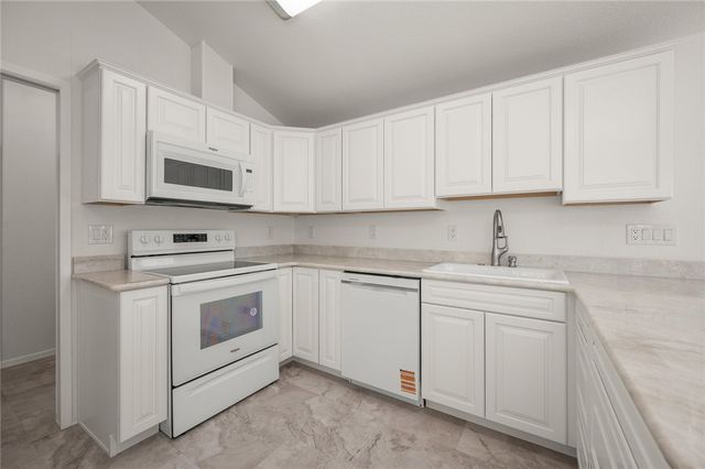 2000 Ramar Road 589, Bullhead City, AZ 86442