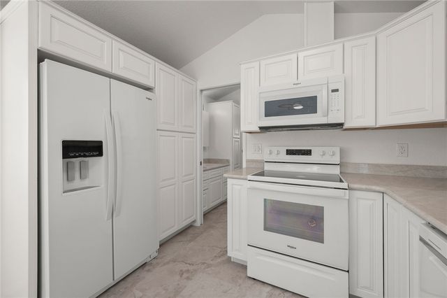 2000 Ramar Road 589, Bullhead City, AZ 86442