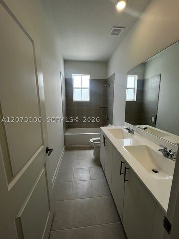 2625 SE 24th Ct, Homestead, FL 33035