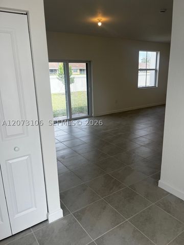 2625 SE 24th Ct, Homestead, FL 33035
