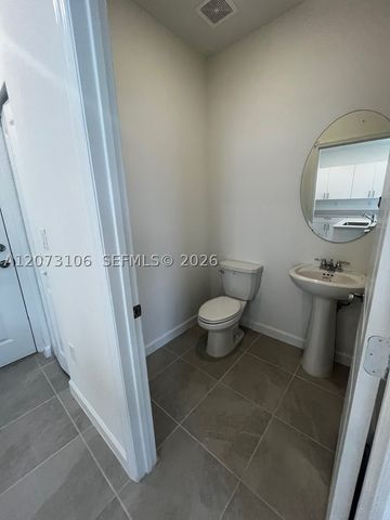 2625 SE 24th Ct, Homestead, FL 33035