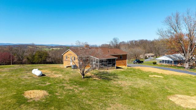 3869 SHUTTERLEE MILL RD, Staunton, VA 24401