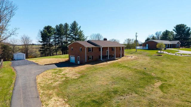3869 SHUTTERLEE MILL RD, Staunton, VA 24401