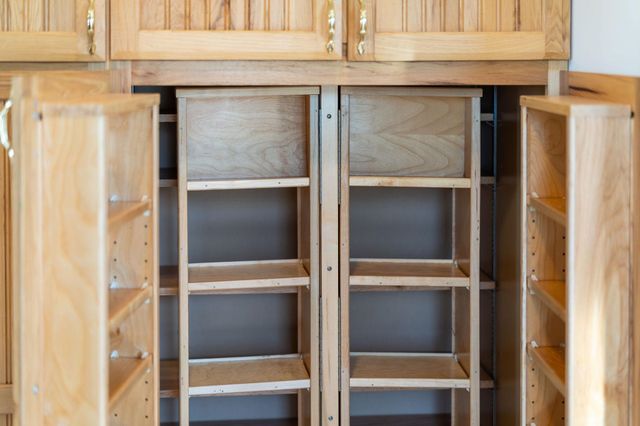 3869 SHUTTERLEE MILL RD, Staunton, VA 24401