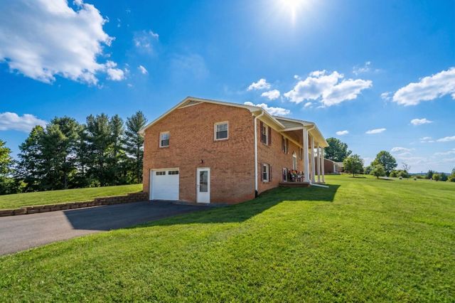 3869 SHUTTERLEE MILL RD, Staunton, VA 24401