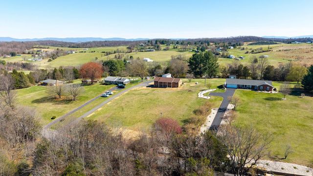 3869 SHUTTERLEE MILL RD, Staunton, VA 24401