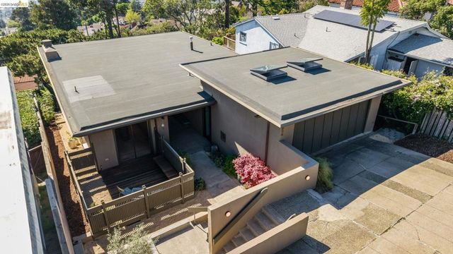 606 Grizzly Peak Boulevard, Berkeley, CA 94708