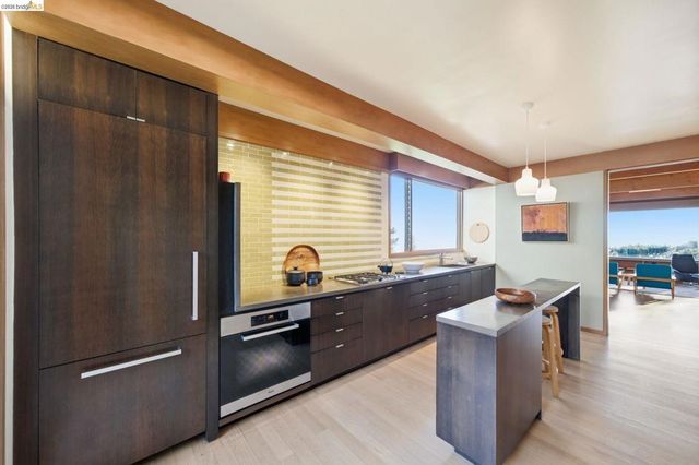 606 Grizzly Peak Boulevard, Berkeley, CA 94708